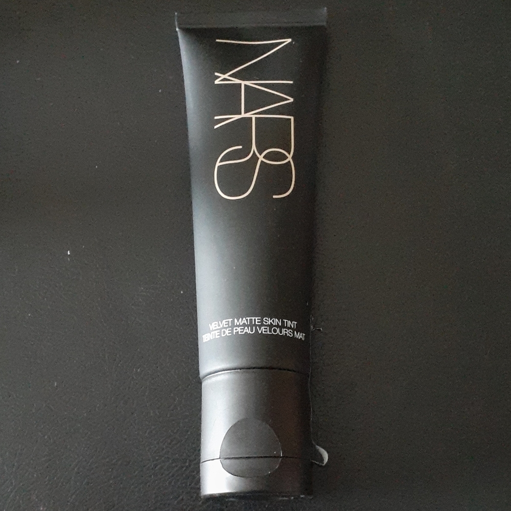 Limited Edition! NARS Velvet Matte Skin Tint - Martinique - NWT